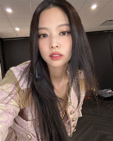 blackpink selfie|jennie kim cute pics.